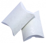 Pillow favour box